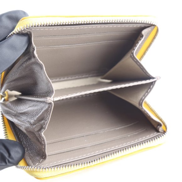 Celine Compact Zipped Wallet - Picture 5 of 5